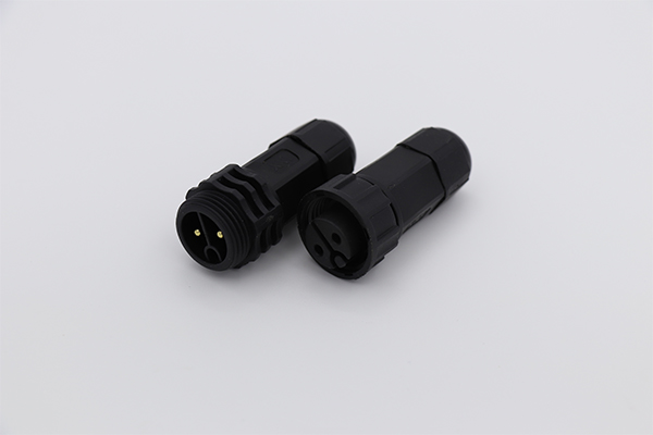 青海定製新能源連接器價格